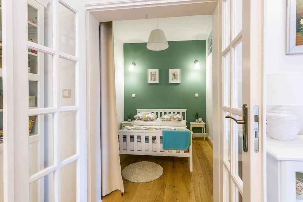 Old Town Apartment Delux Красков Екстериор снимка